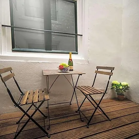 Pensjonat Beautiful Dutchhouse Centrum 3*